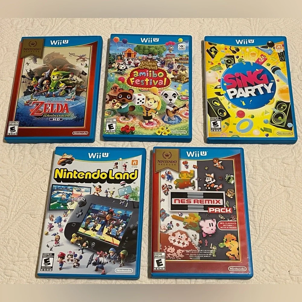 Huge WiiU Console Bundle W/ Gamepad, Controllers, Mario Kart 8 Kit, 16 Games ++